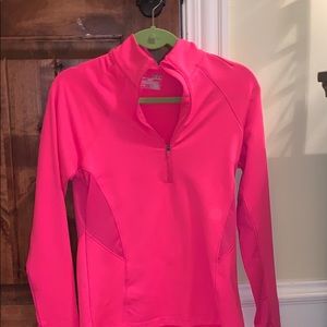Workout half zip